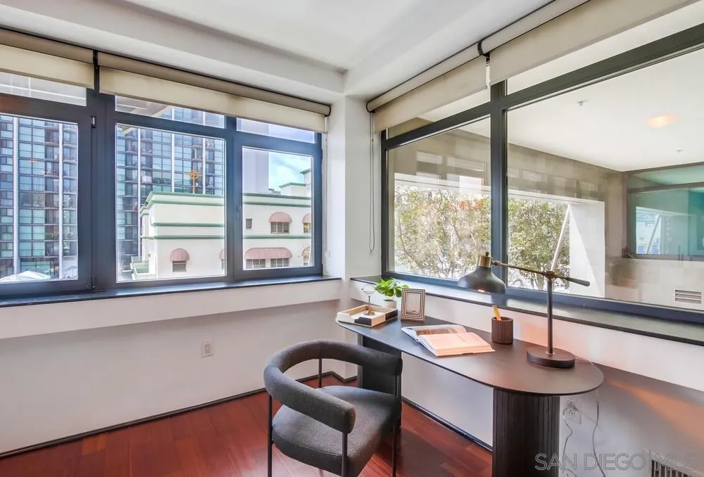 Photo #3: 250028404 Listing 