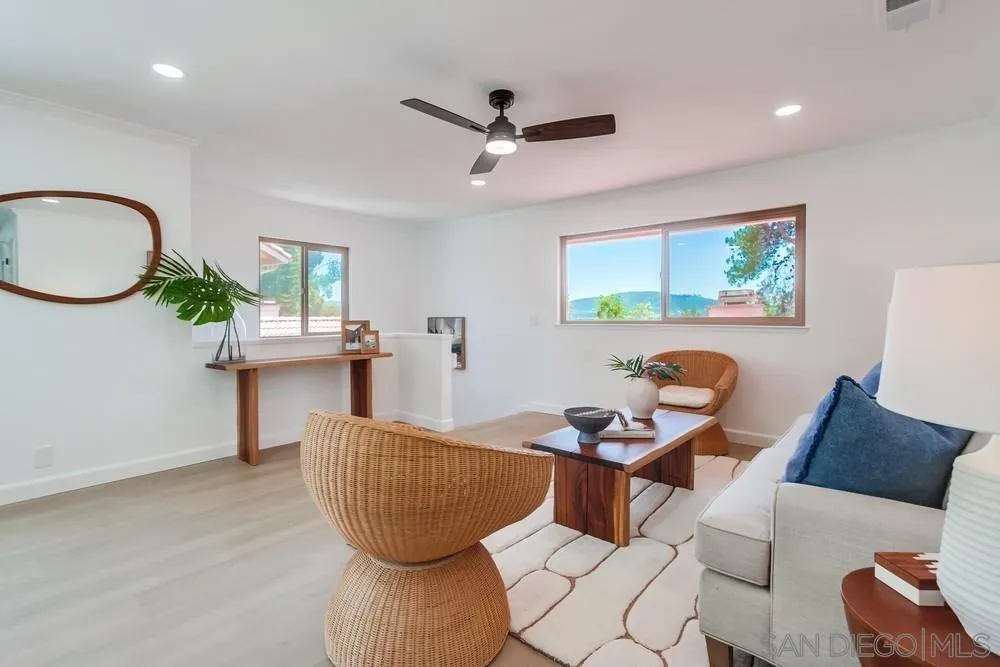 Photo #4: 250028406 Listing 