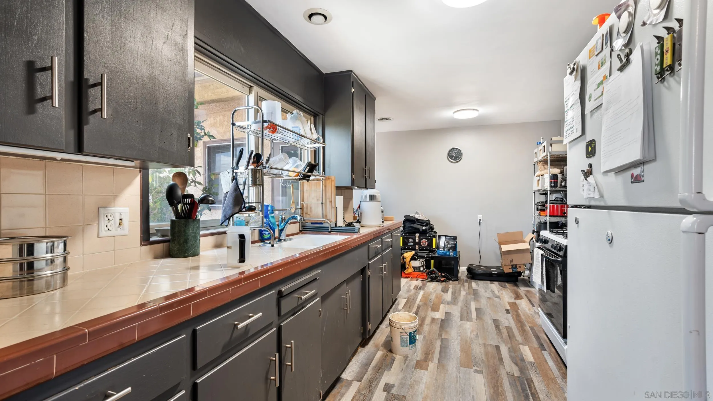 https://cdn.realtyfeed.com/cdn/127/250028408/36e78a58dedbe0f4e6c84041cb64c8f7.webp