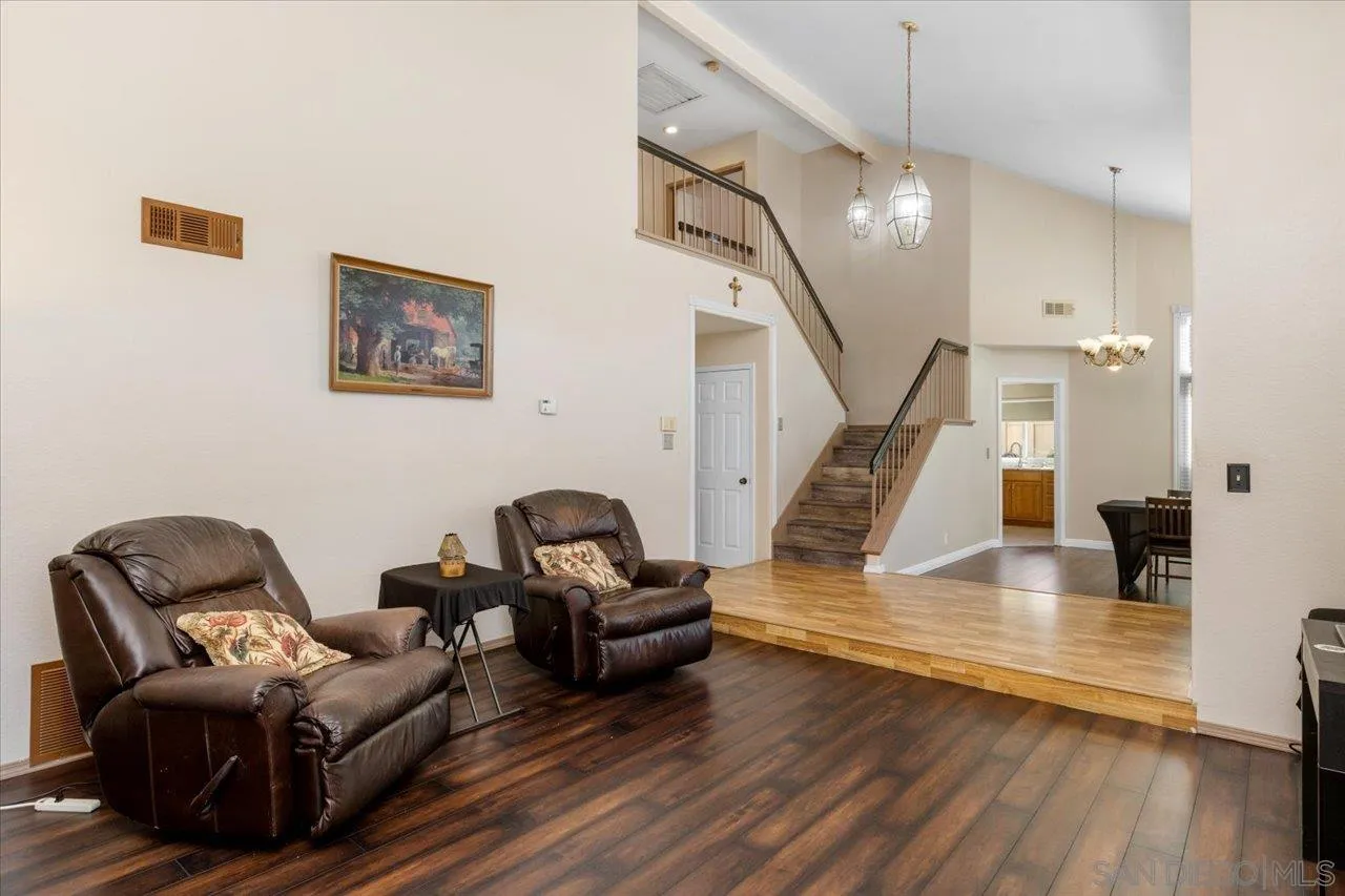 https://cdn.realtyfeed.com/cdn/127/250028428/413b9f004c2f665d1c8f5e2a71d98e02.webp