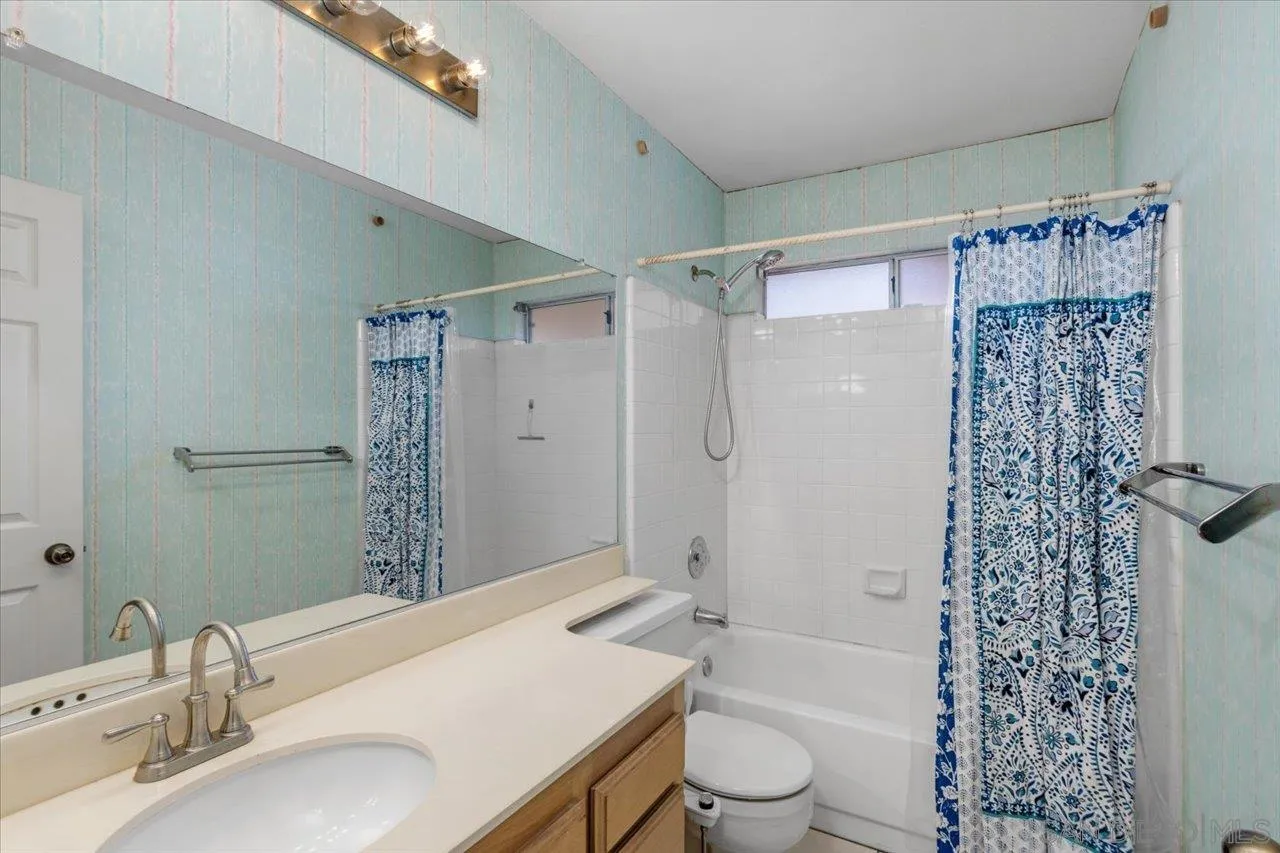 https://cdn.realtyfeed.com/cdn/127/250028428/73963a4b94efa011762574511a0cc1e1.webp