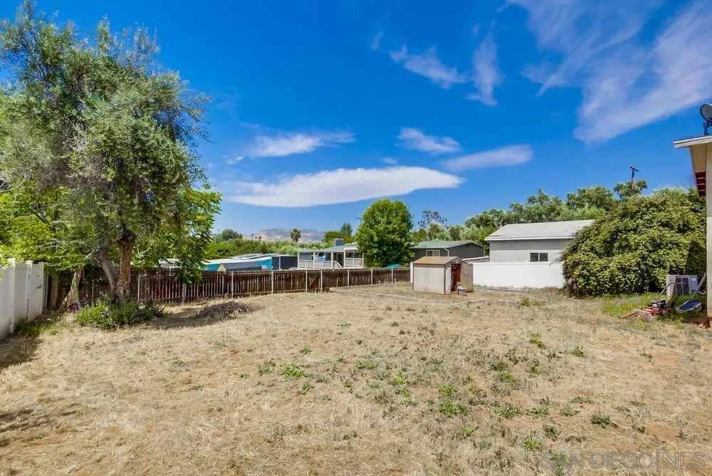 https://cdn.realtyfeed.com/cdn/127/250028431/2bc2844f5b3e4379503650048cc15fea.webp