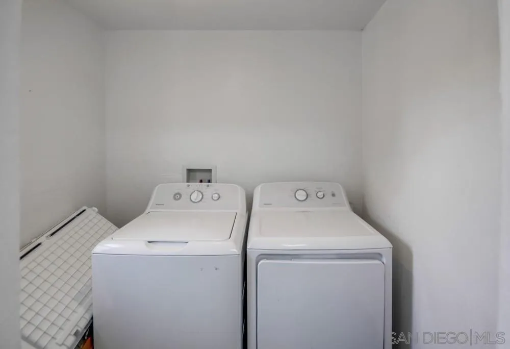 https://cdn.realtyfeed.com/cdn/127/250028431/402f1707683a2c18bd17bef6bab62a2f.webp