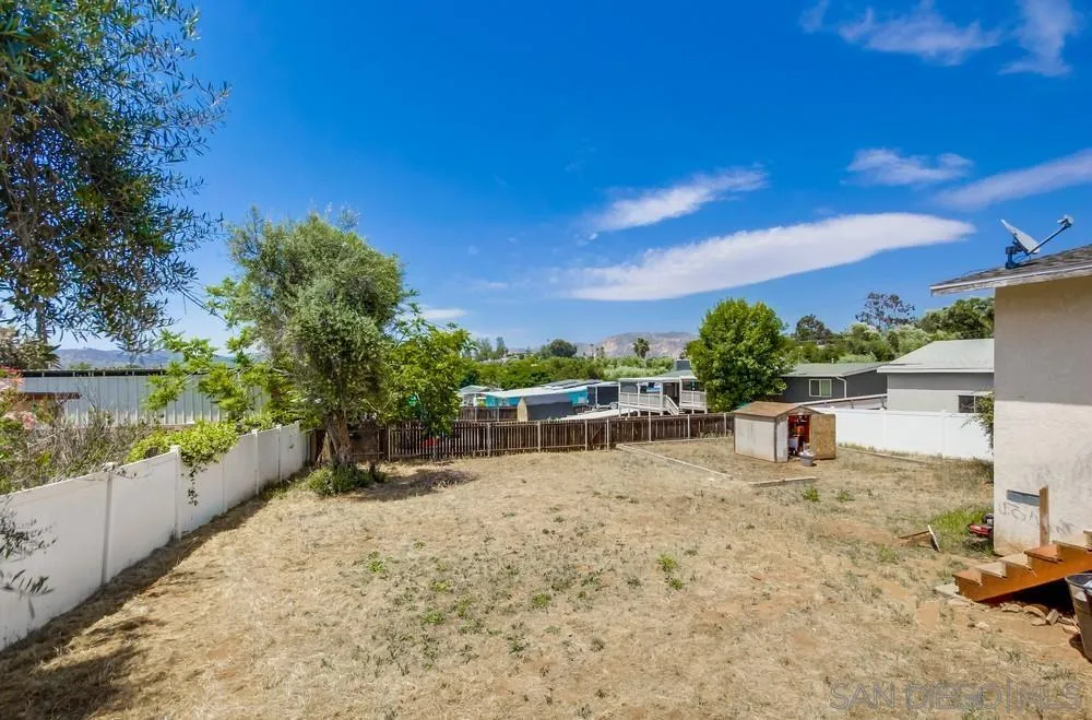 https://cdn.realtyfeed.com/cdn/127/250028431/468b09aea921069cc39b63696fbb6171.webp