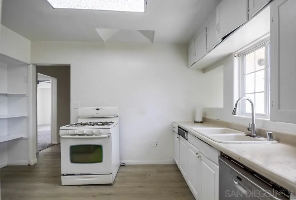 https://cdn.realtyfeed.com/cdn/127/250028431/5fb7da613a05dac4ac02f8e281db7d71.webp