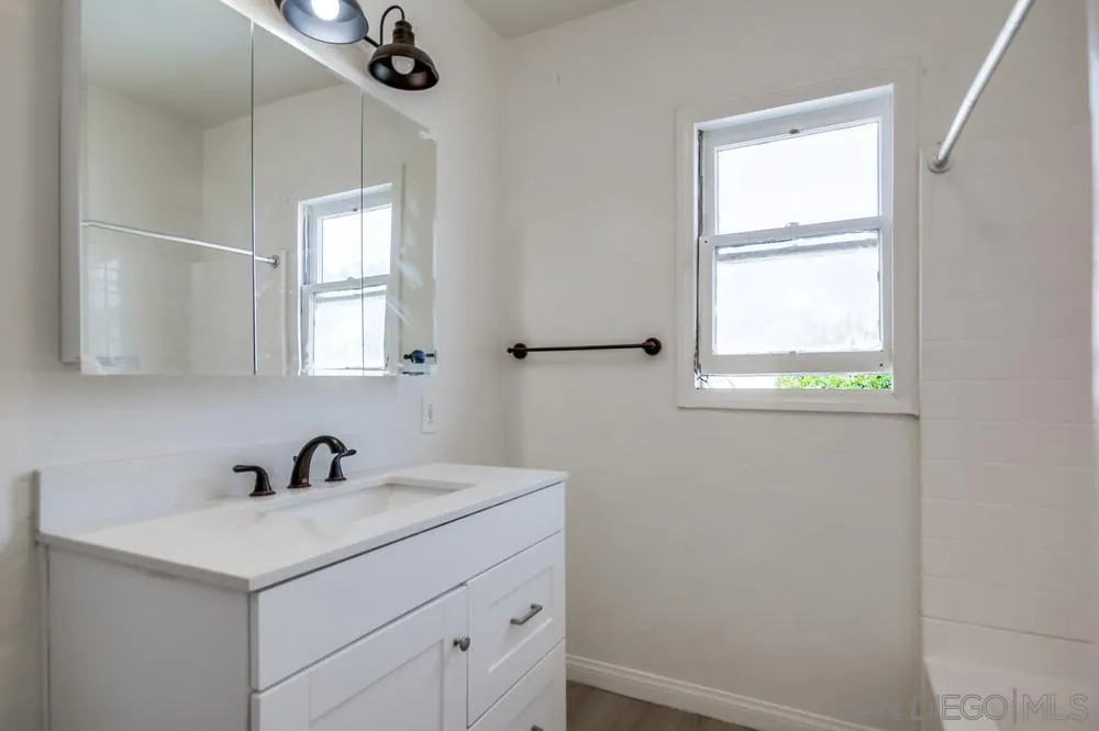https://cdn.realtyfeed.com/cdn/127/250028431/6cb55f987966338d687ccecff27e17a6.webp