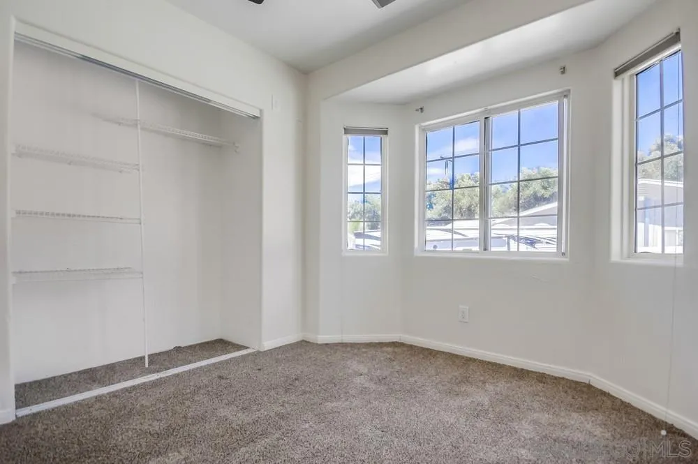 https://cdn.realtyfeed.com/cdn/127/250028431/8f20164e8cd2563aa5eb6bd1978e19c7.webp