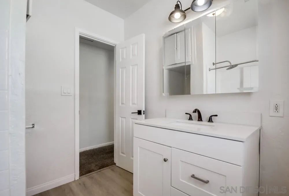 https://cdn.realtyfeed.com/cdn/127/250028431/a6d146c0dd4ec2f89ac1ce6e1d874042.webp