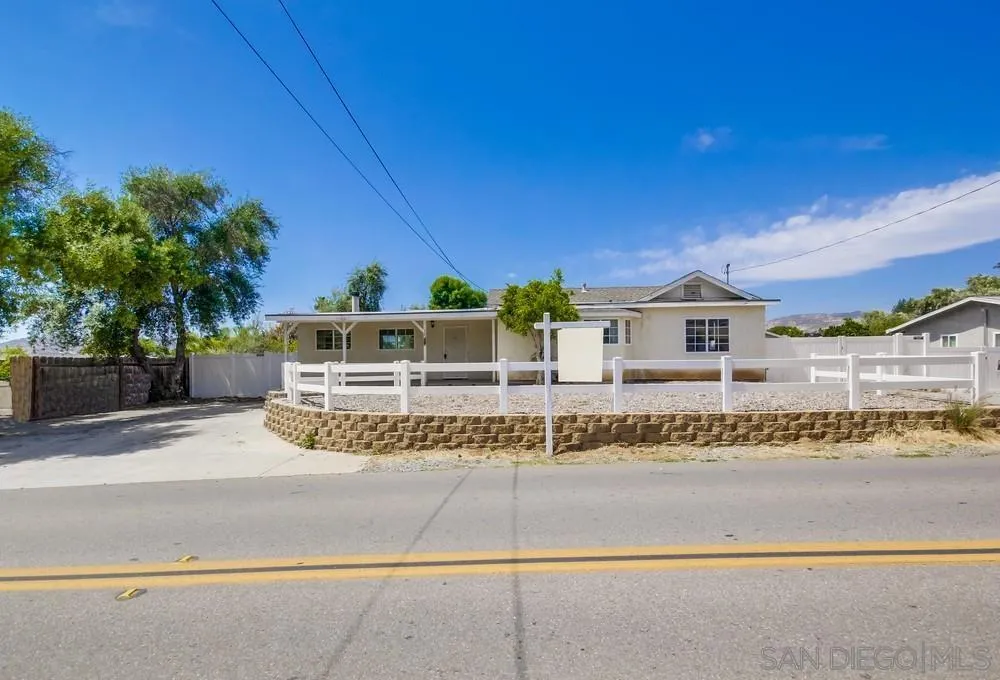 https://cdn.realtyfeed.com/cdn/127/250028431/f33e6feb4d0ad5441f79b94a9a709b8a.webp