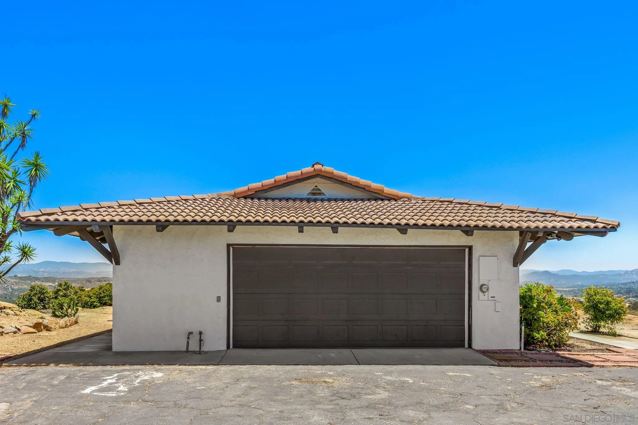 https://cdn.realtyfeed.com/cdn/127/250028438/f1583b9f9730566db5da0c7a51344f30.webp