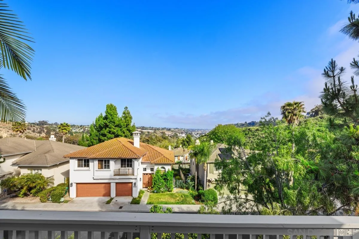 https://cdn.realtyfeed.com/cdn/127/250028440/0b8a3c73dc116a9525680c9252af5a93.webp