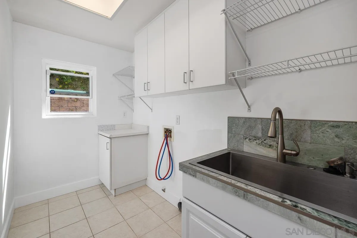 https://cdn.realtyfeed.com/cdn/127/250028440/4c17174b68d13d268067bb454caad63e.webp