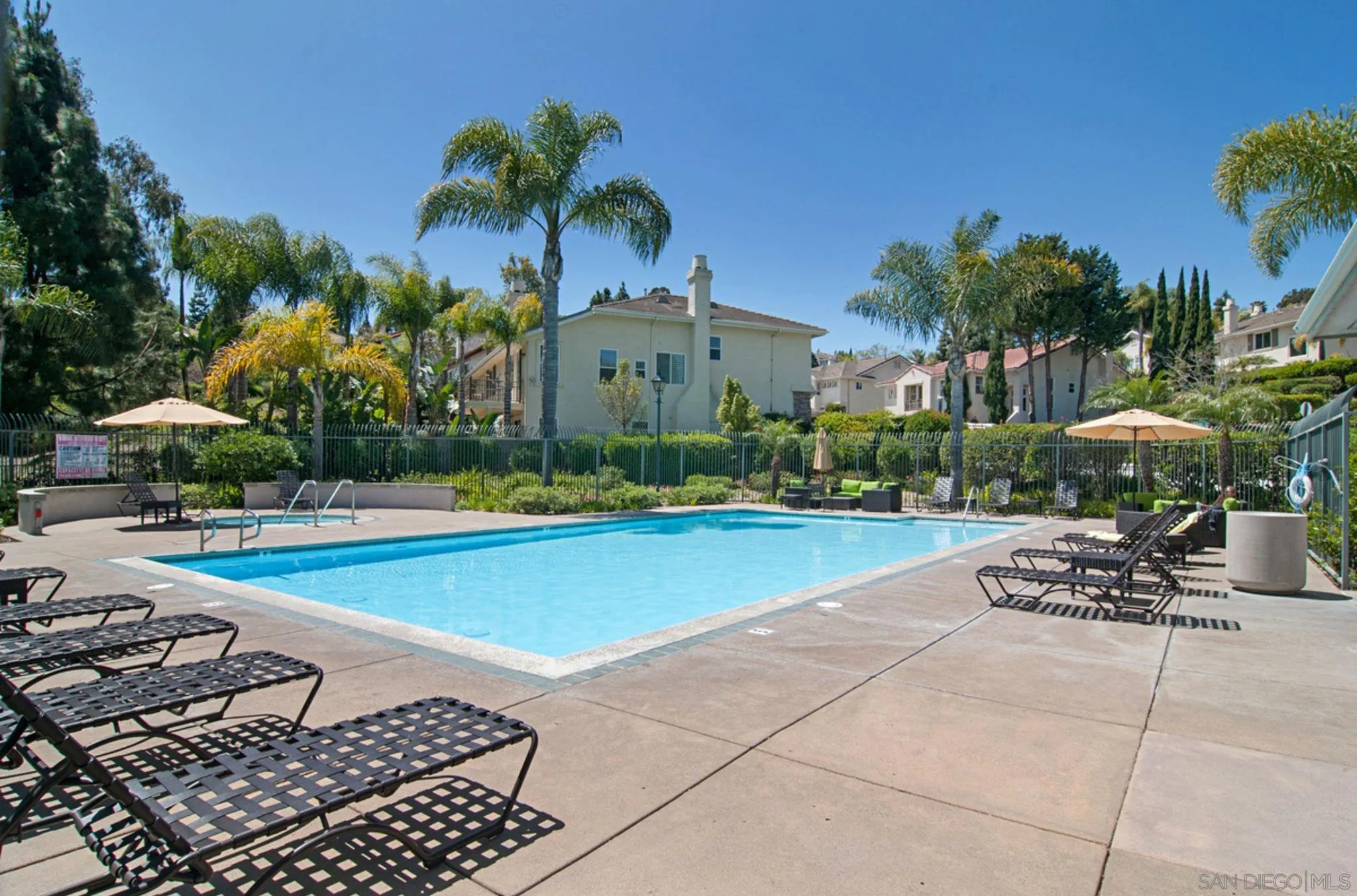https://cdn.realtyfeed.com/cdn/127/250028440/7bd0c124c3564f05257db5aa2026a0ef.webp