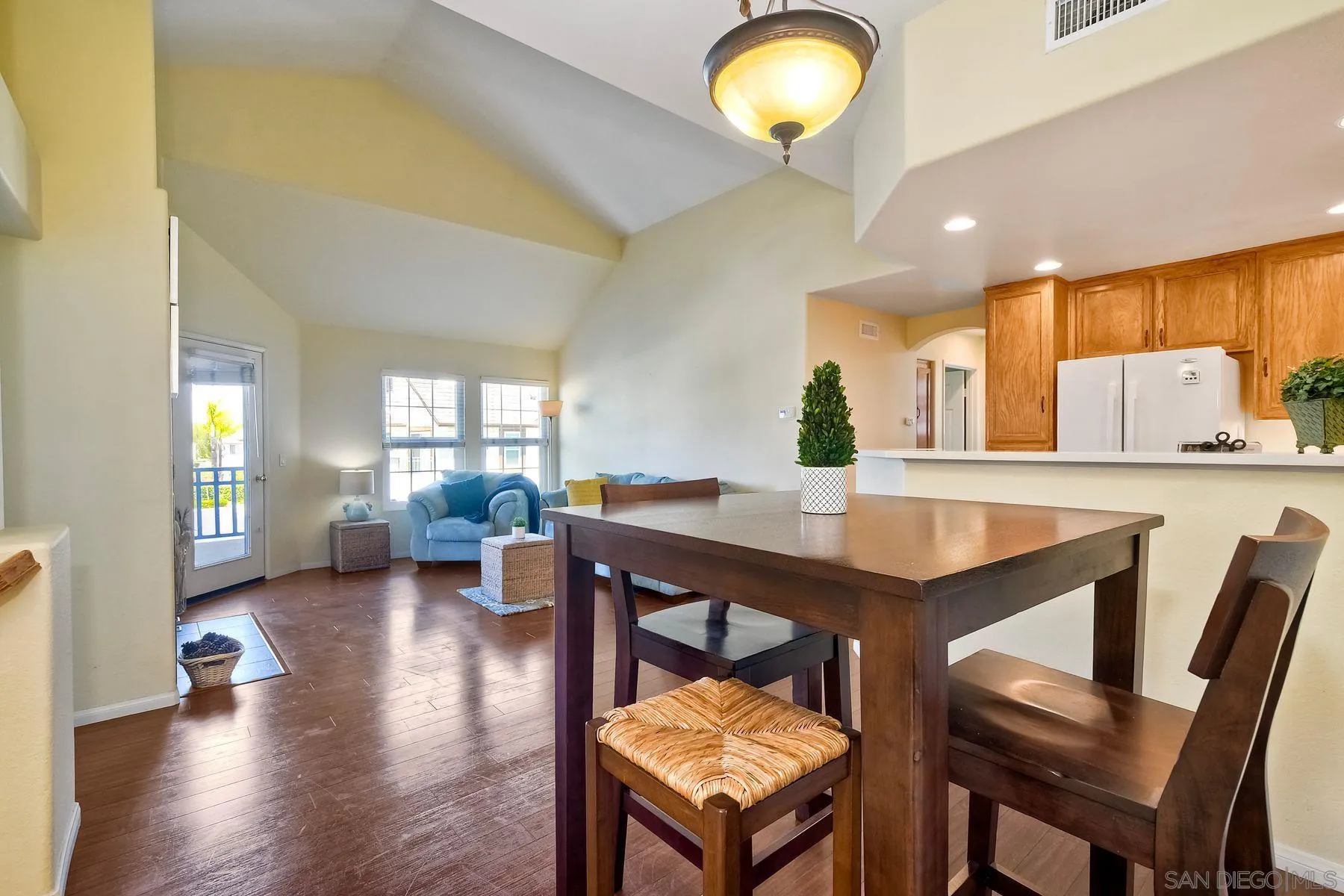 Photo #17: 250028447 Listing: Photo #17