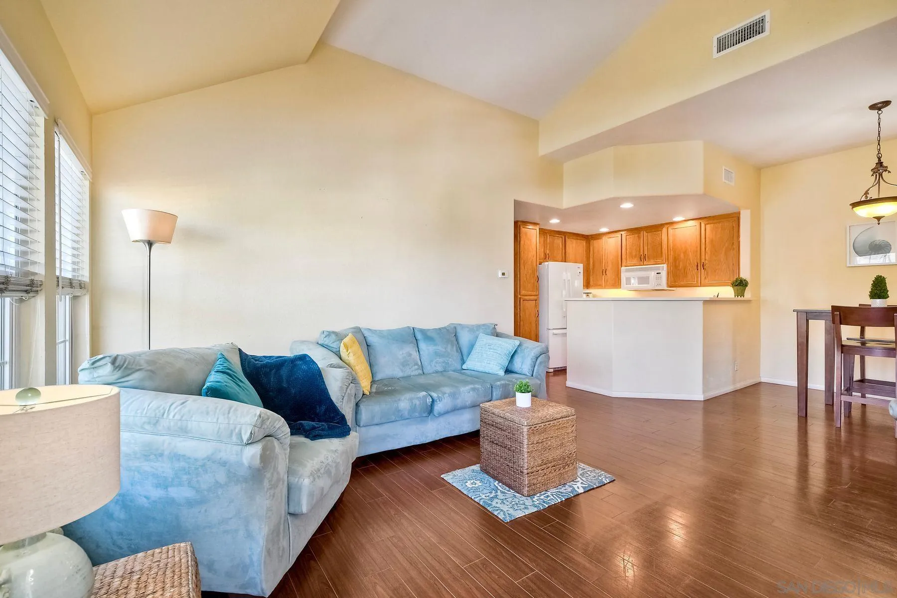 Photo #13: 250028447 Listing: Photo #13