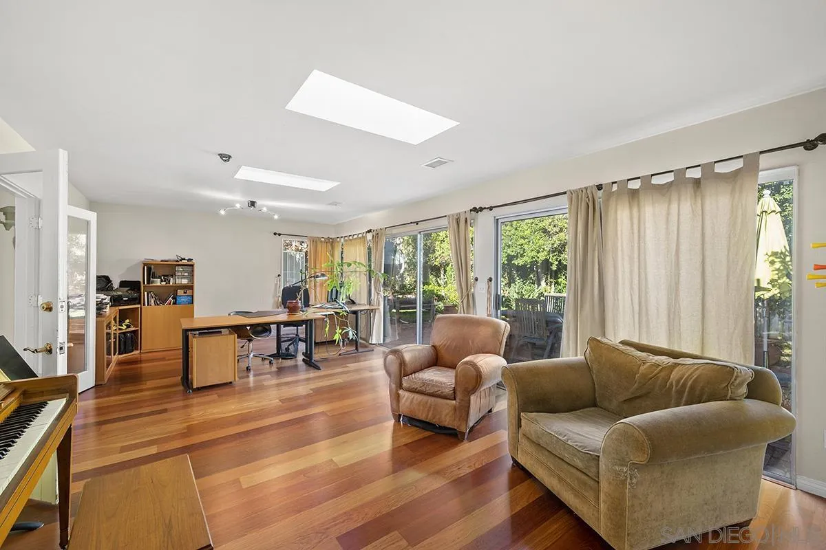 https://cdn.realtyfeed.com/cdn/127/250028468/17a54fa8ea8a57f8445ca8a1790d8e53.webp