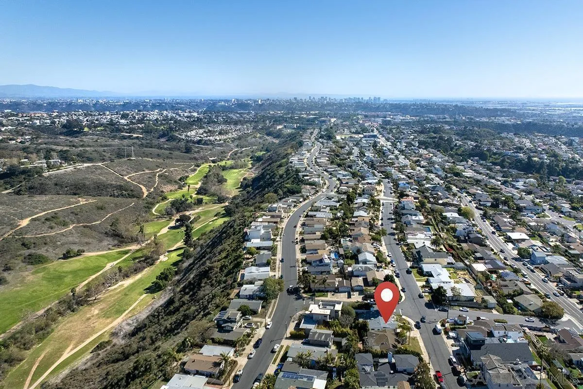 https://cdn.realtyfeed.com/cdn/127/250028468/54f4e09d5c98ce15f999059d550b626f.webp
