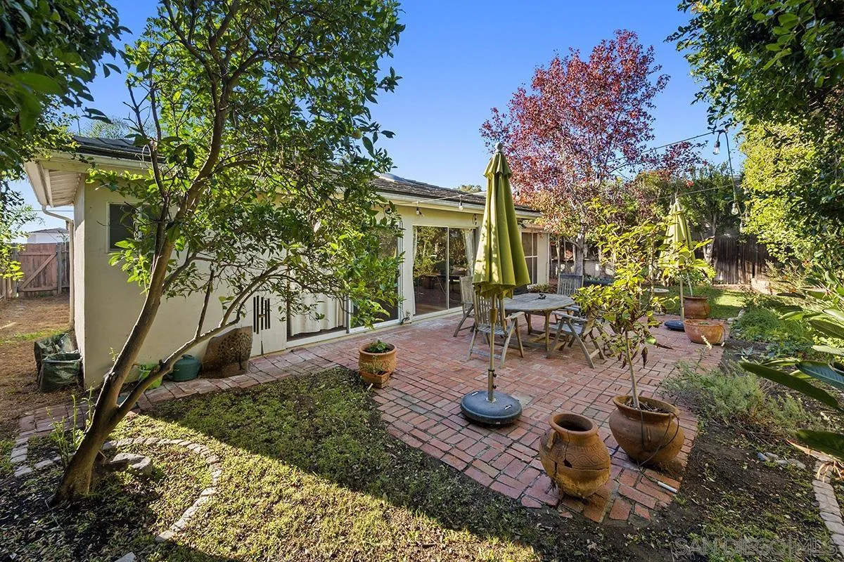 https://cdn.realtyfeed.com/cdn/127/250028468/d163c3216735ee3c778f373be97e725e.webp