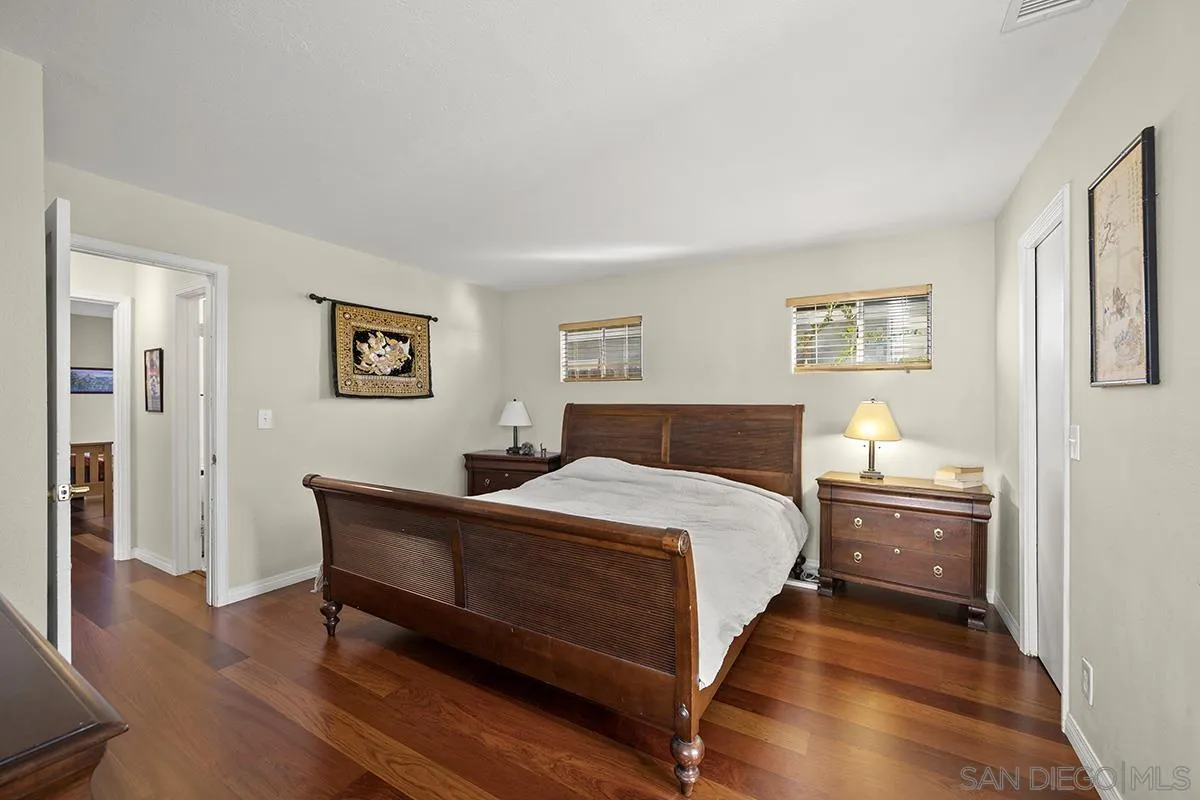 https://cdn.realtyfeed.com/cdn/127/250028468/fefd8434bd8a24a8aca47ccbcbf748c0.webp