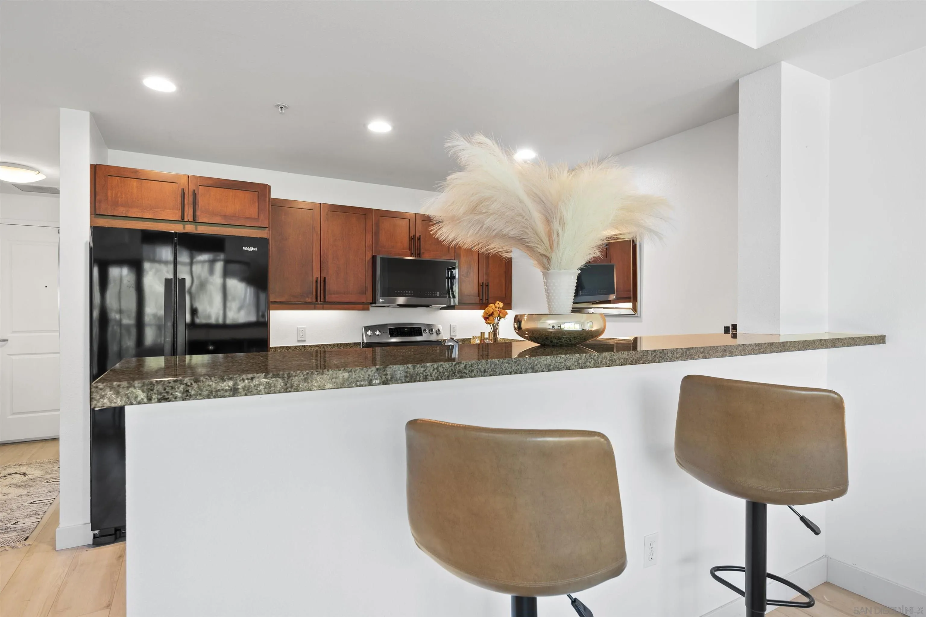 Photo #9: 250028472 Listing: Photo #9