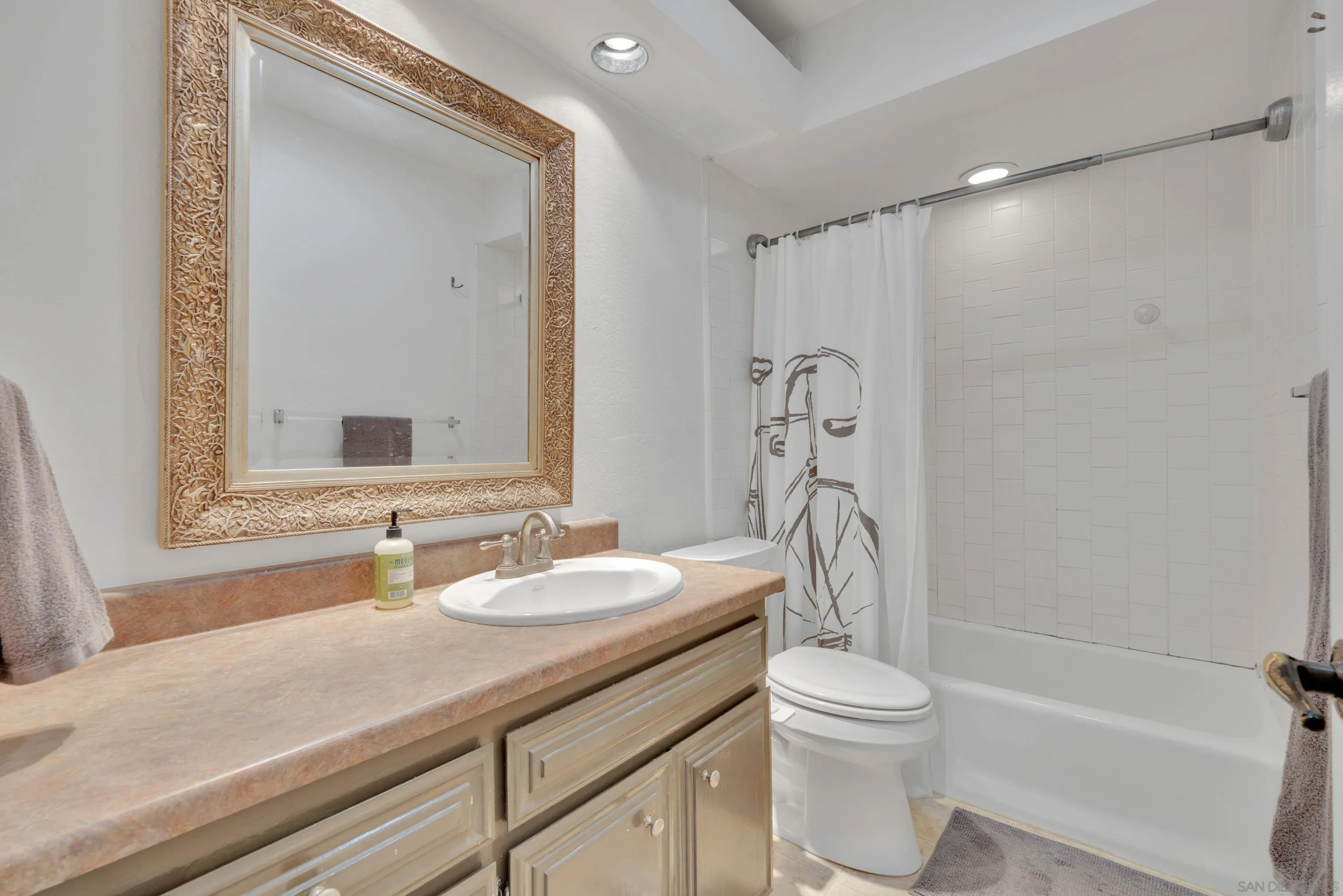 Photo #29: 250028476 Listing: Photo #29