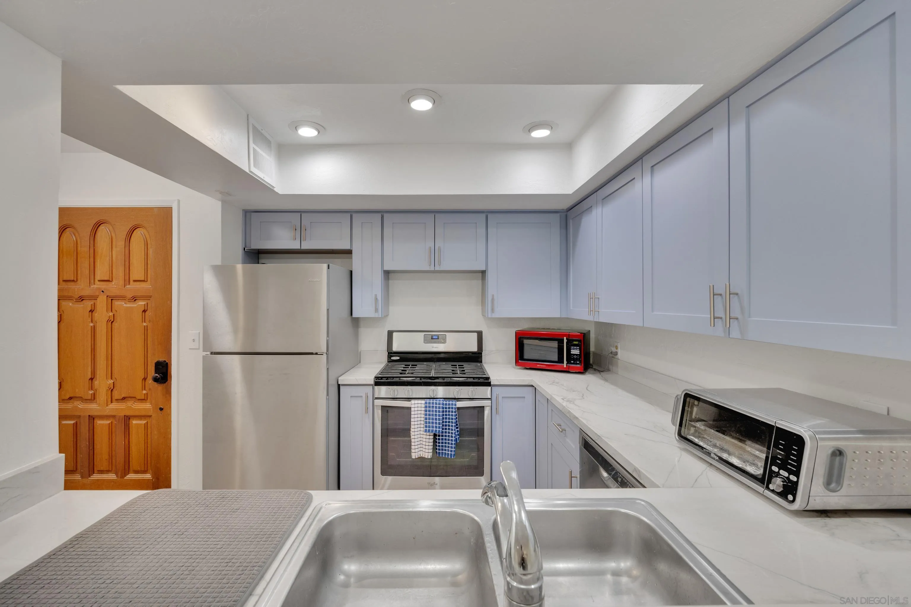 Photo #6: 250028476 Listing: Photo #6