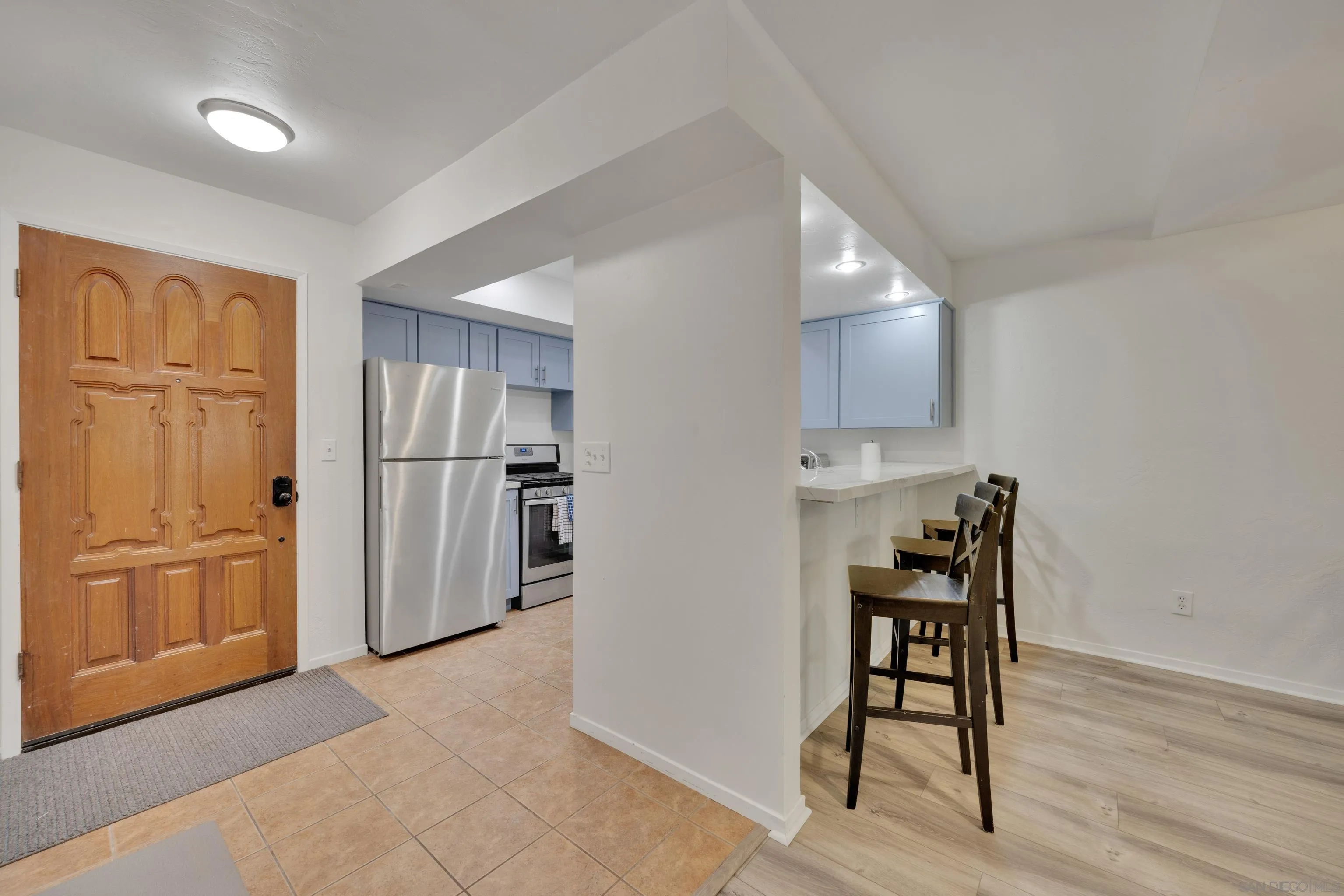 Photo #3: 250028476 Listing 
