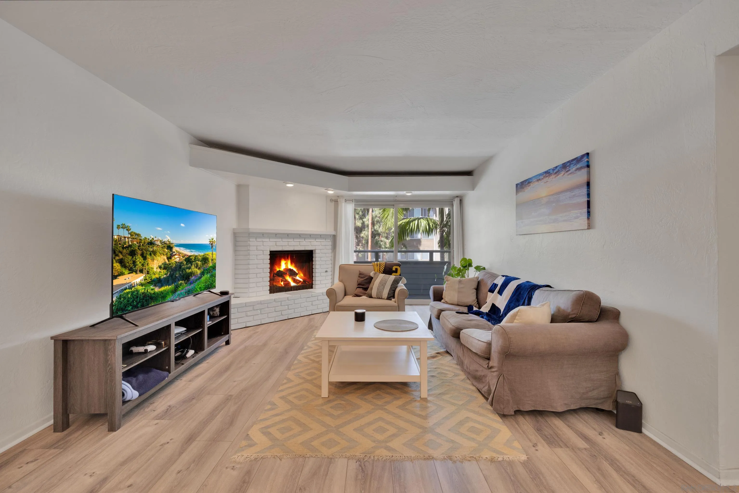 Photo #9: 250028476 Listing: Photo #9