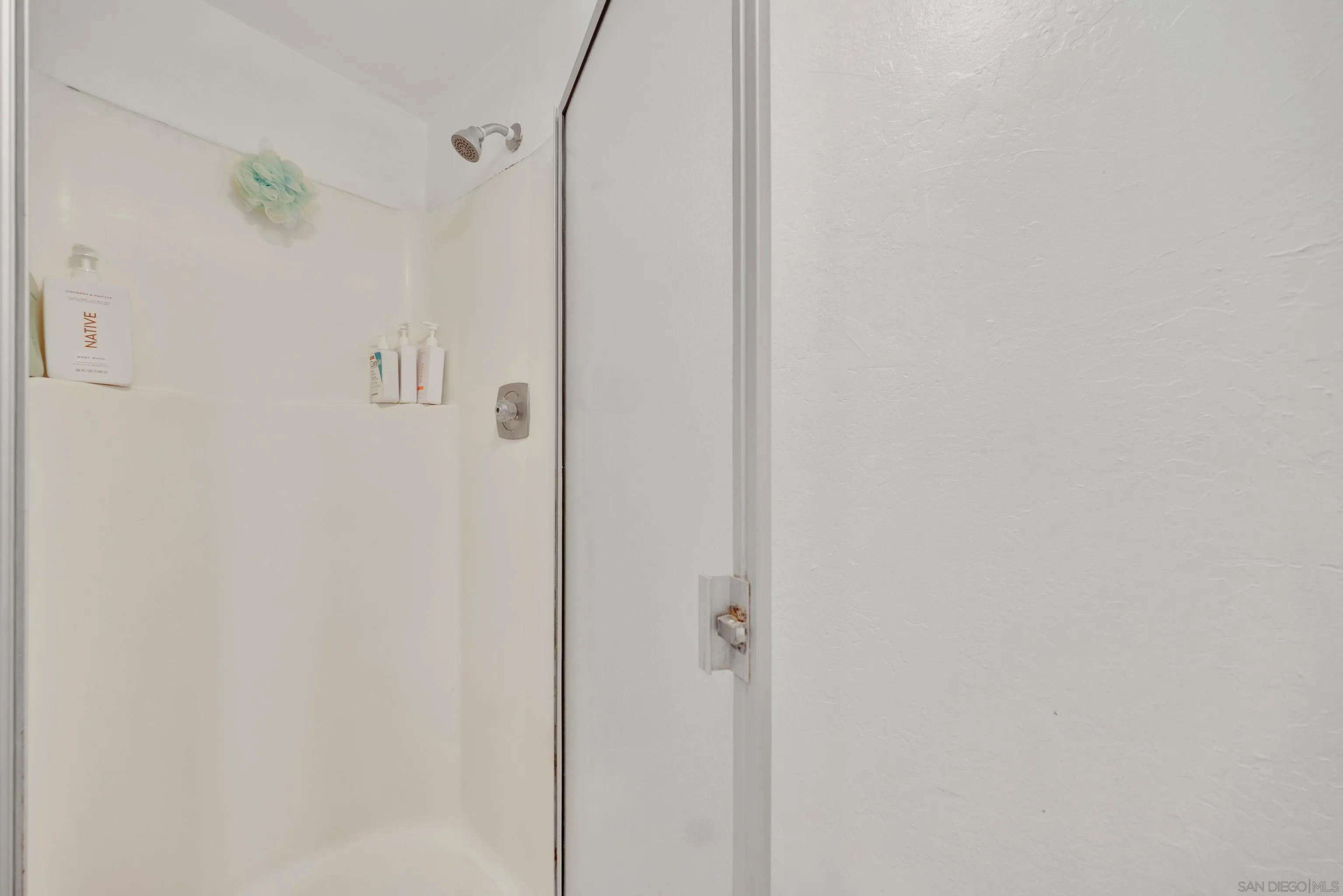 Photo #22: 250028476 Listing: Photo #22