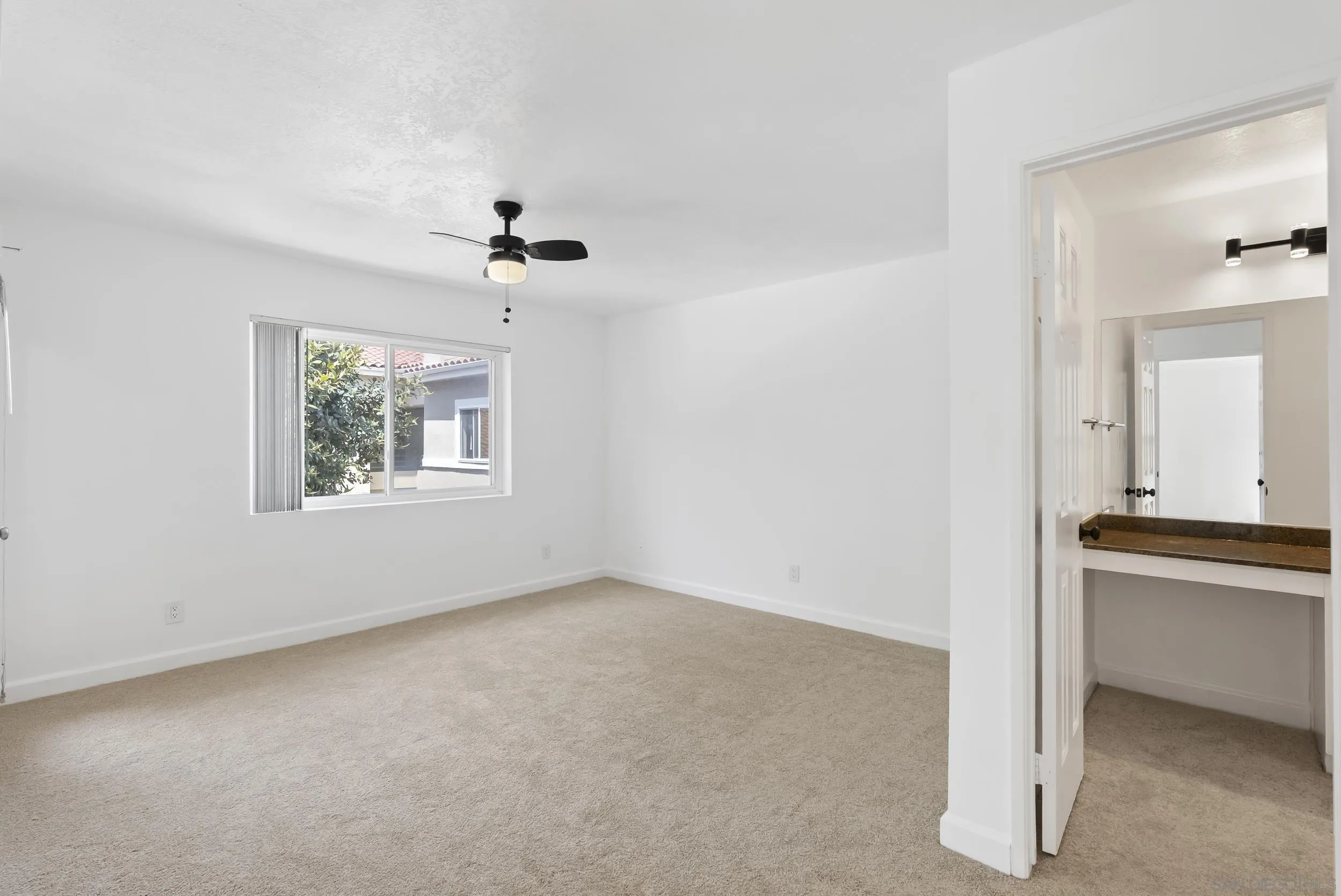 Photo #15: 250028485 Listing: Photo #15