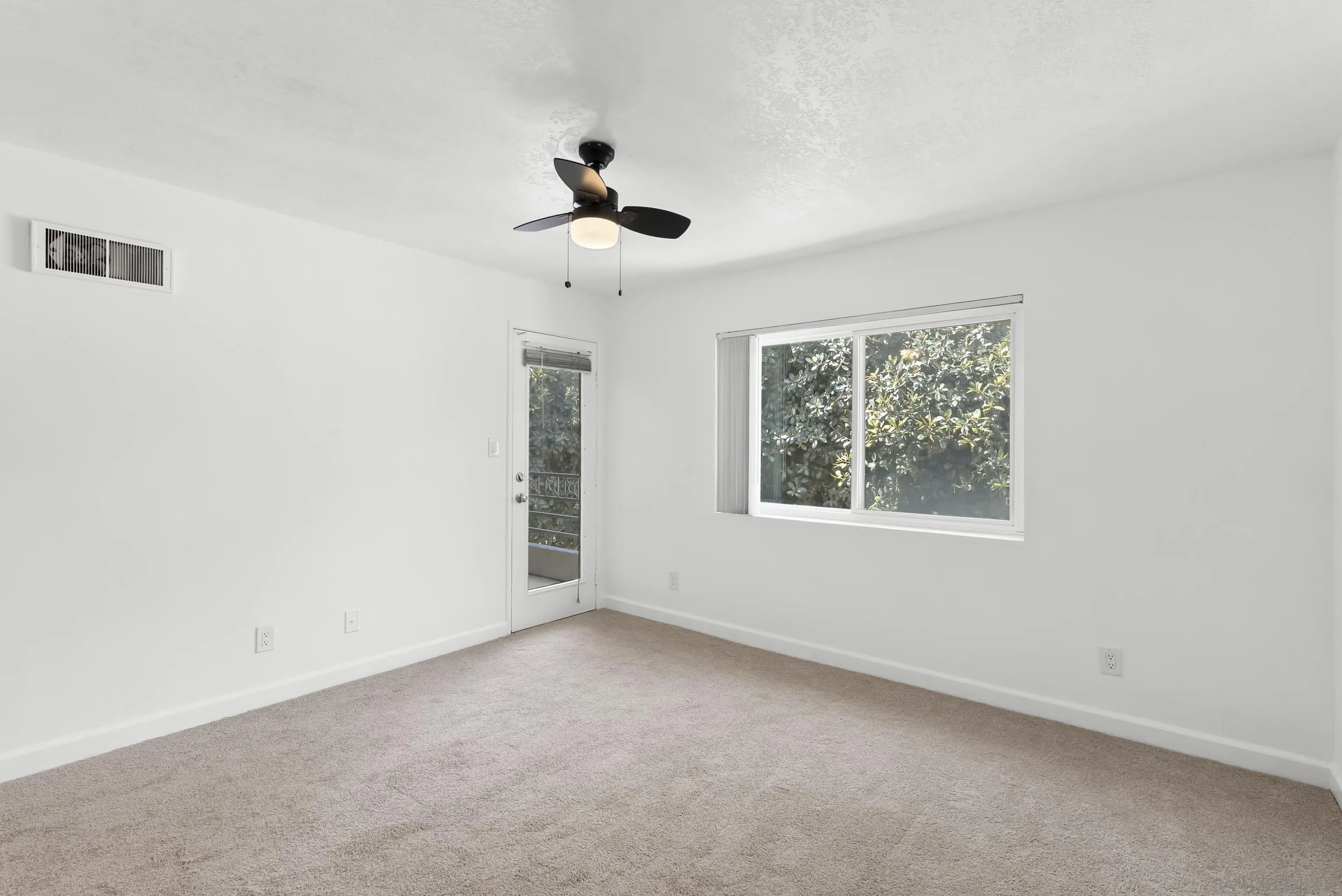 Photo #16: 250028485 Listing: Photo #16