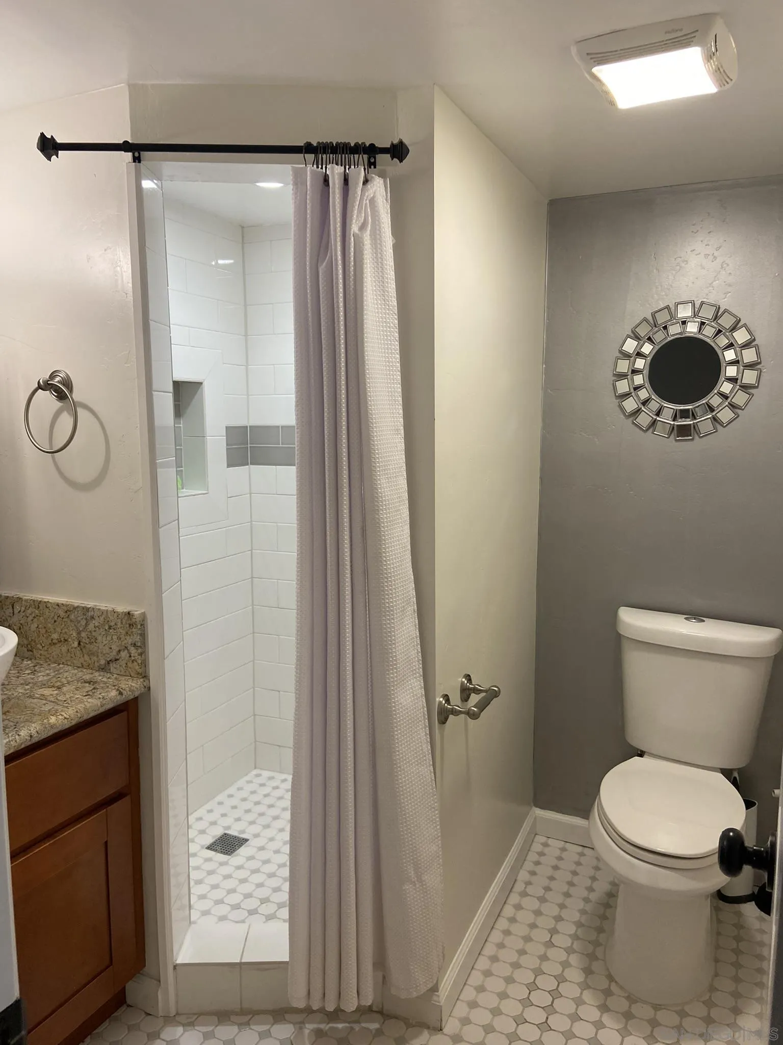 https://cdn.realtyfeed.com/cdn/127/250028507/8b9c4ad5915d067e8e1f8bc7f9938adc.webp