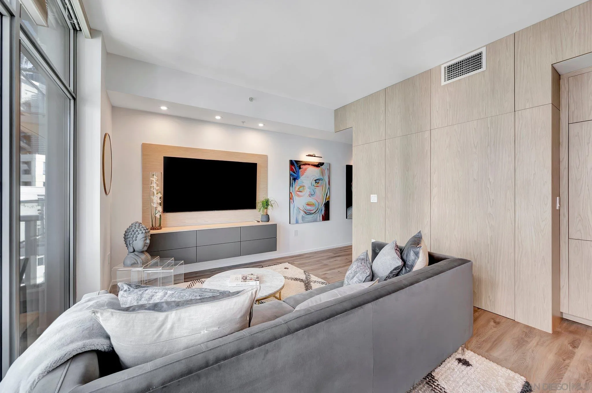 MLS: 250028512 Condo For Sale