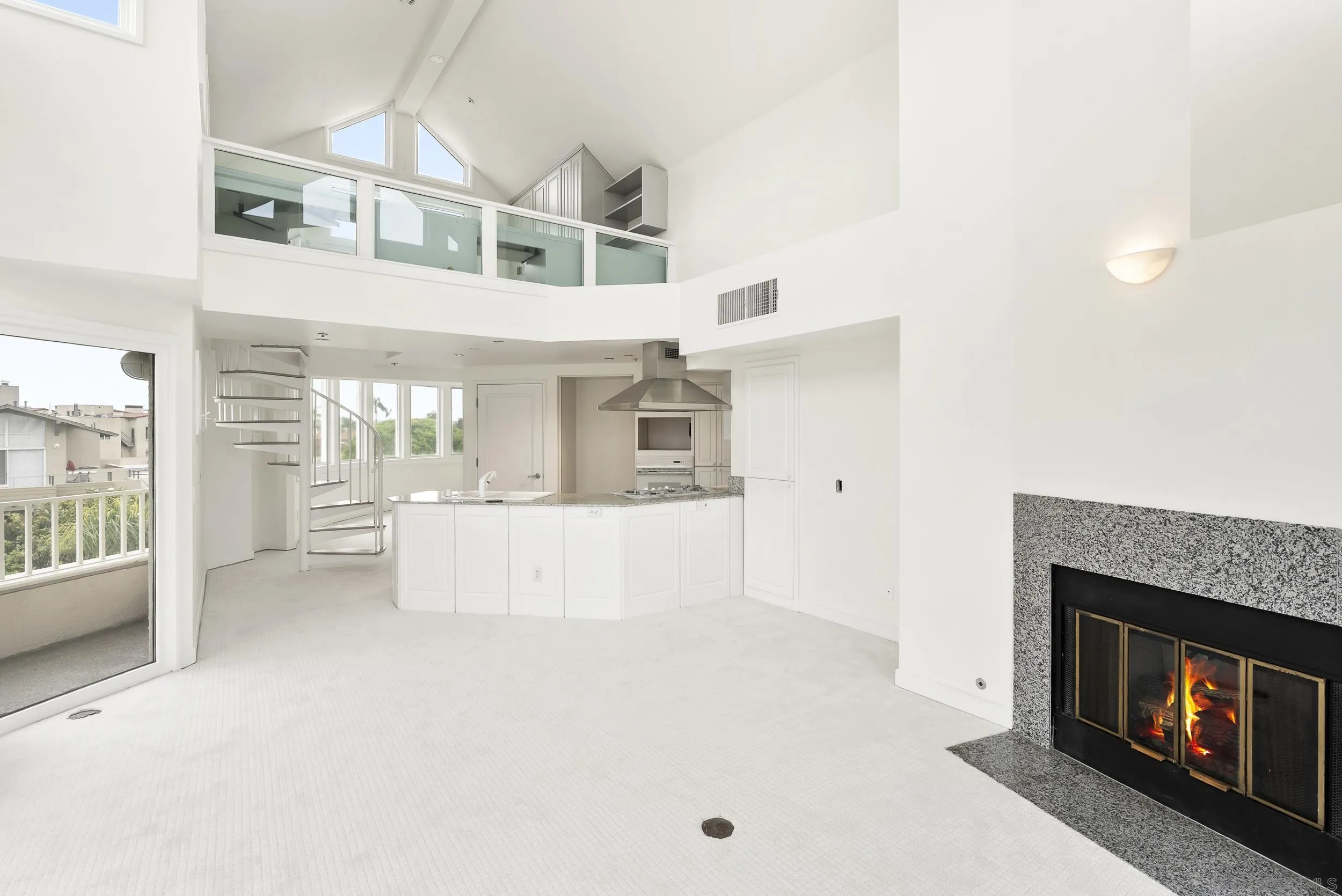 Photo #7: 250028518 Listing: Photo #7
