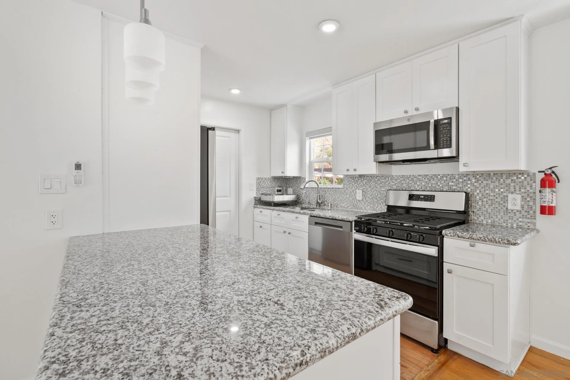 https://cdn.realtyfeed.com/cdn/127/250028535/13daabb296f475aa07a4744552d52ac6.webp
