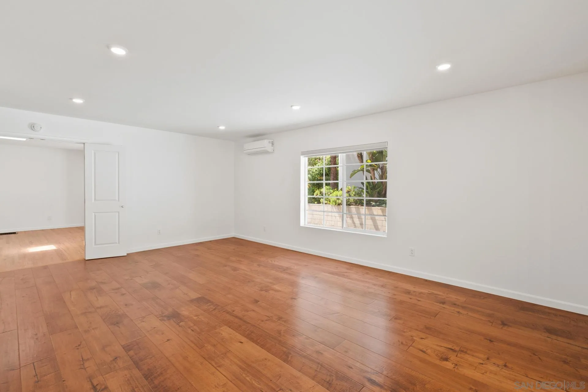 https://cdn.realtyfeed.com/cdn/127/250028535/3c6dd1e52645bbb563194630066f790d.webp
