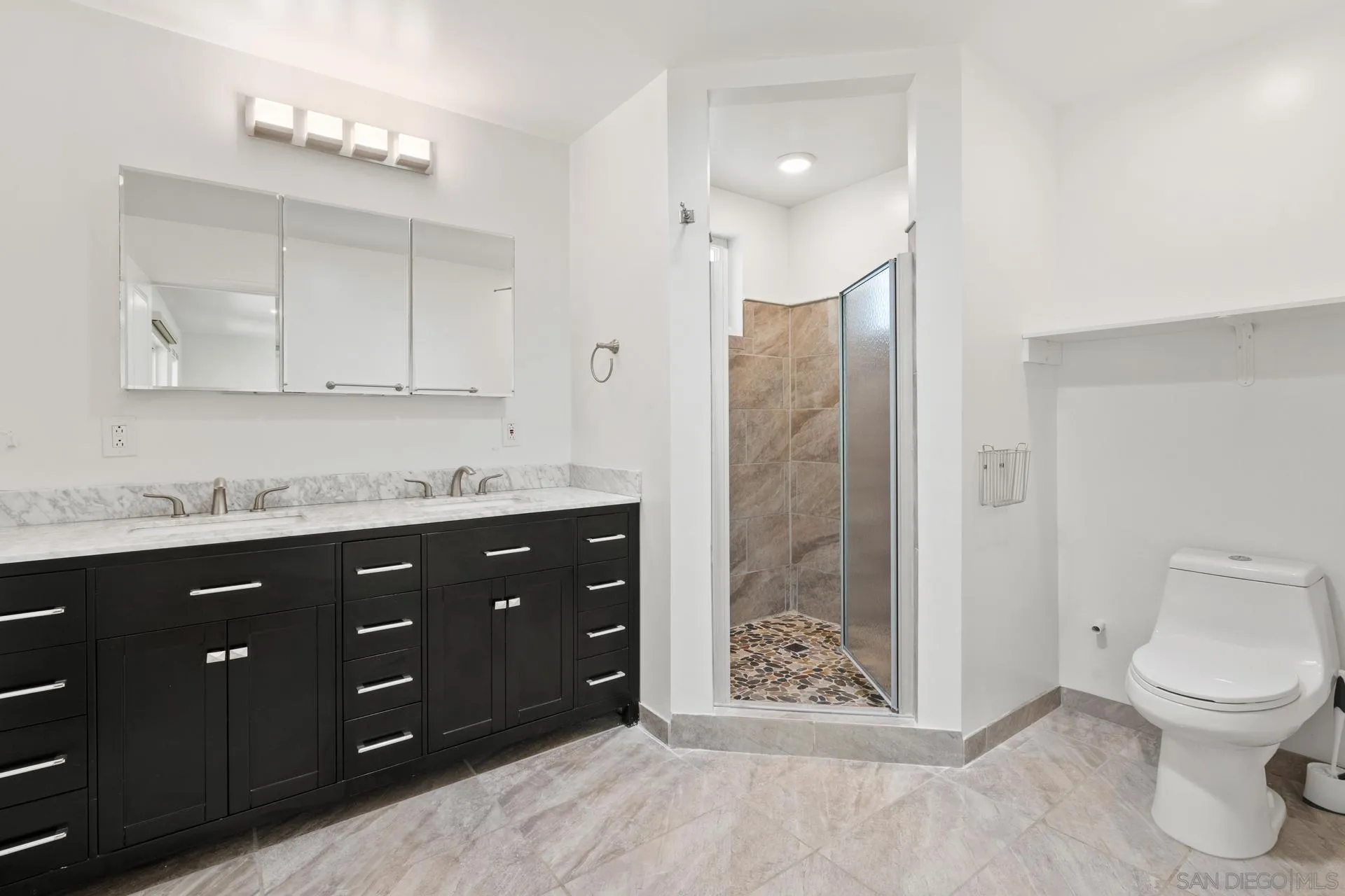 https://cdn.realtyfeed.com/cdn/127/250028535/3ec3d3a75e1811954ef514988e0fccc4.webp