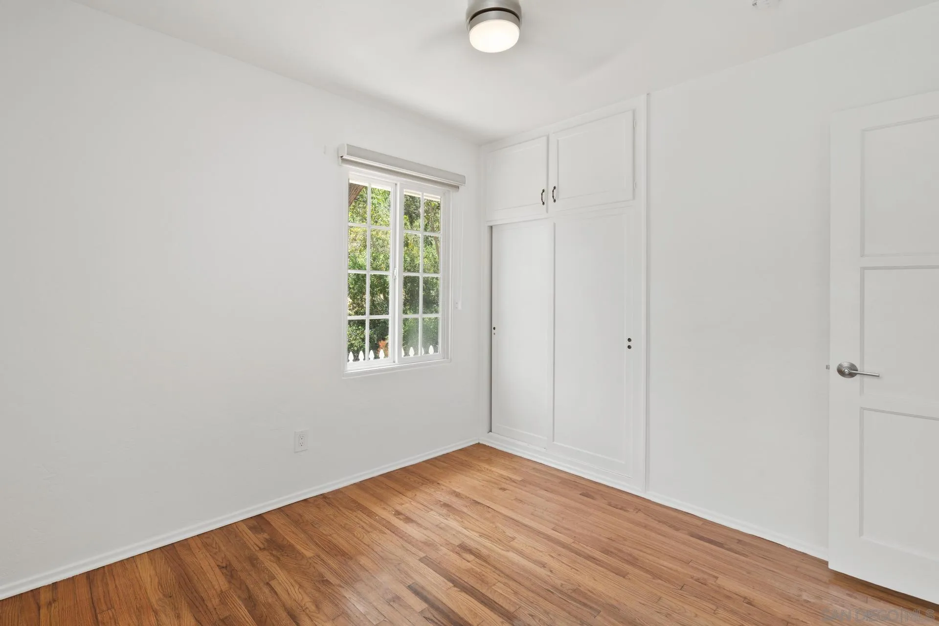 https://cdn.realtyfeed.com/cdn/127/250028535/677f83b342803b9e93d2d8420cf10494.webp