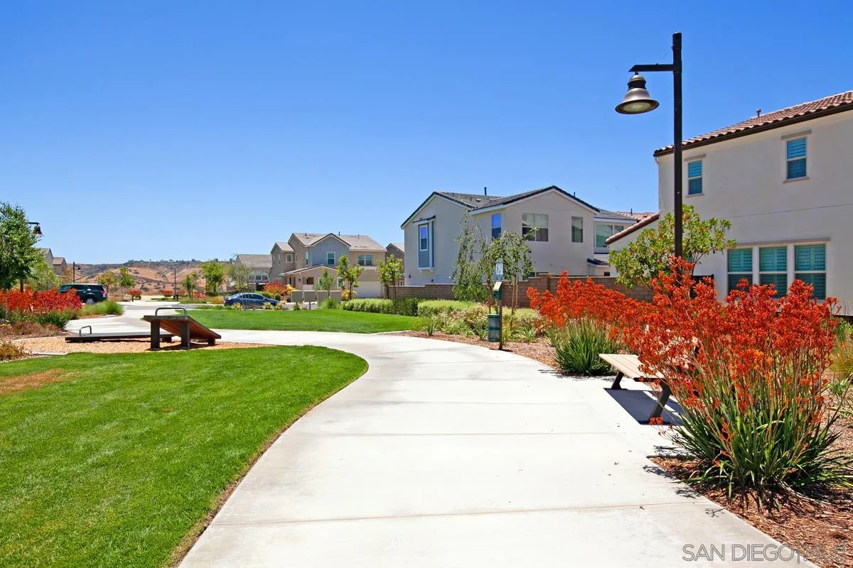 https://cdn.realtyfeed.com/cdn/127/250028538/ce7f4d73b8a0931cce7c5936ec141d94.webp