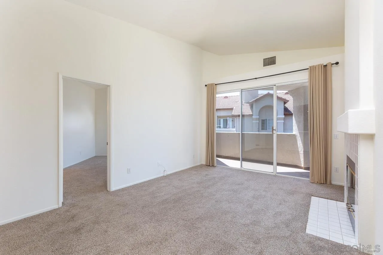 Photo #10: 250028547 Listing: Photo #10