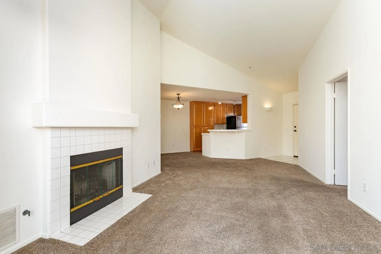 Photo #7: 250028547 Listing: Photo #7