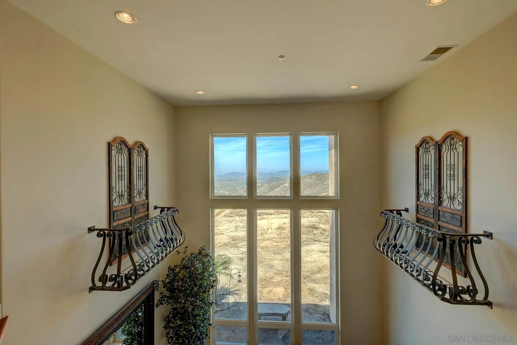 https://cdn.realtyfeed.com/cdn/127/250028551/3e2dd35cb9a8b2f64165608544696648.webp