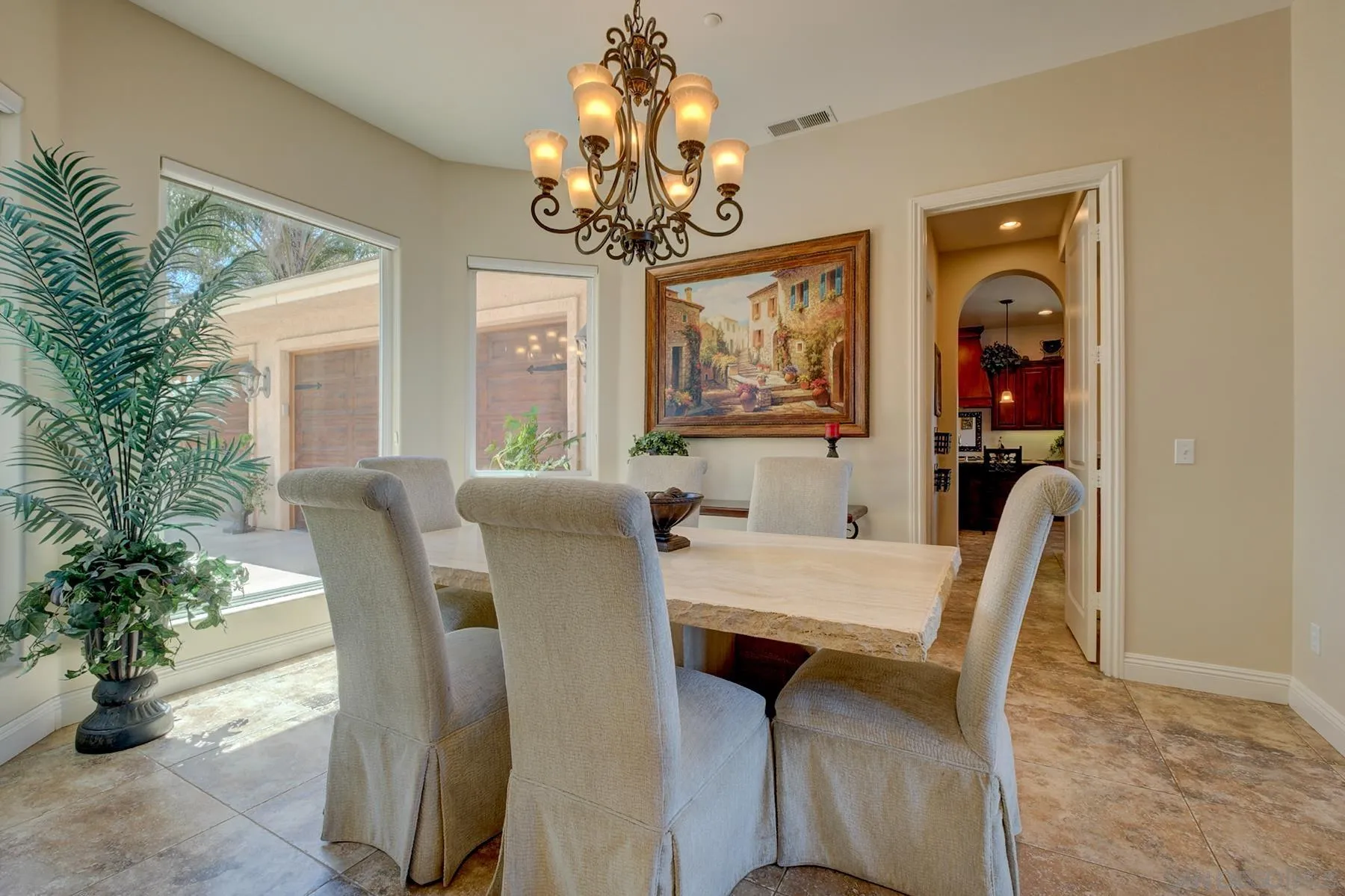 https://cdn.realtyfeed.com/cdn/127/250028551/610a882c941fb562515b333151d4f91c.webp