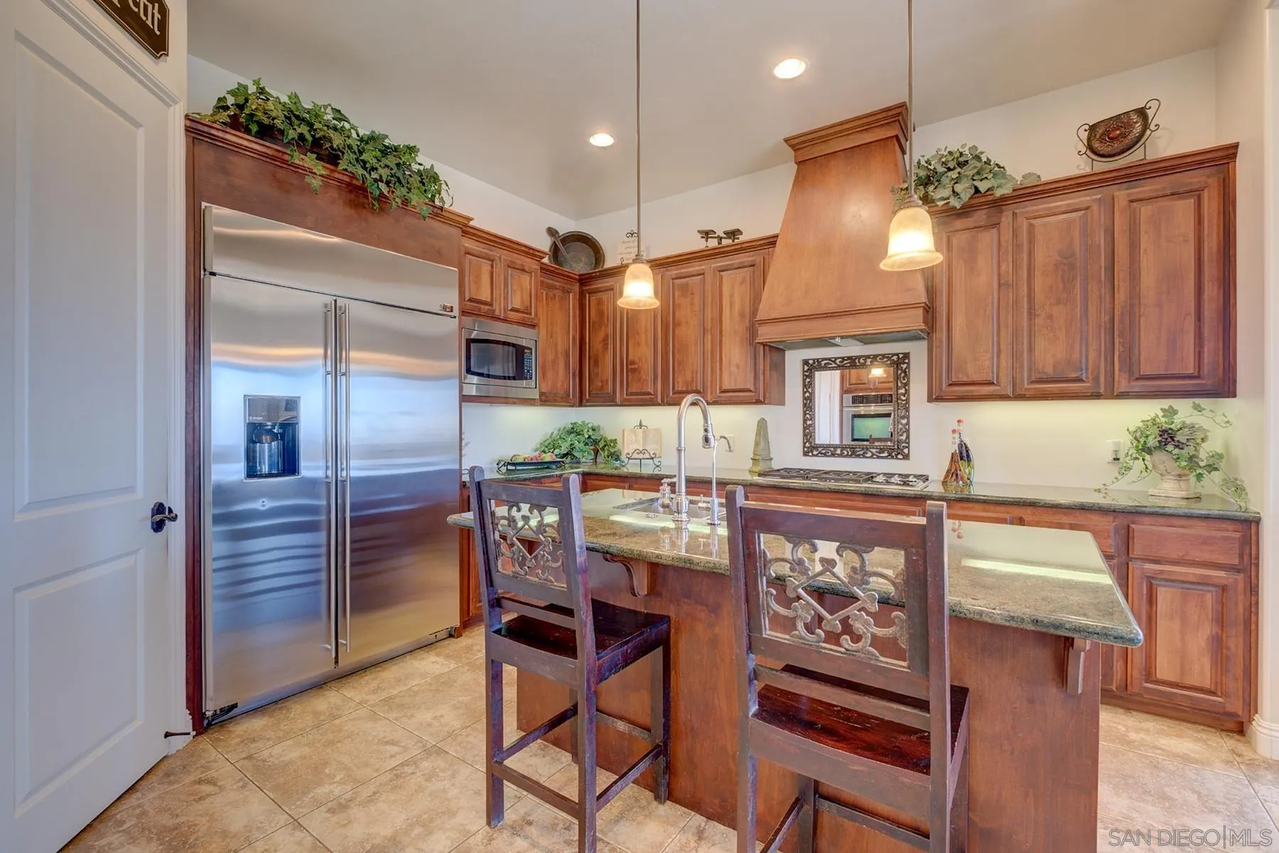 https://cdn.realtyfeed.com/cdn/127/250028551/d56fa4c35ea20be3210d8a580dcbd8c4.webp