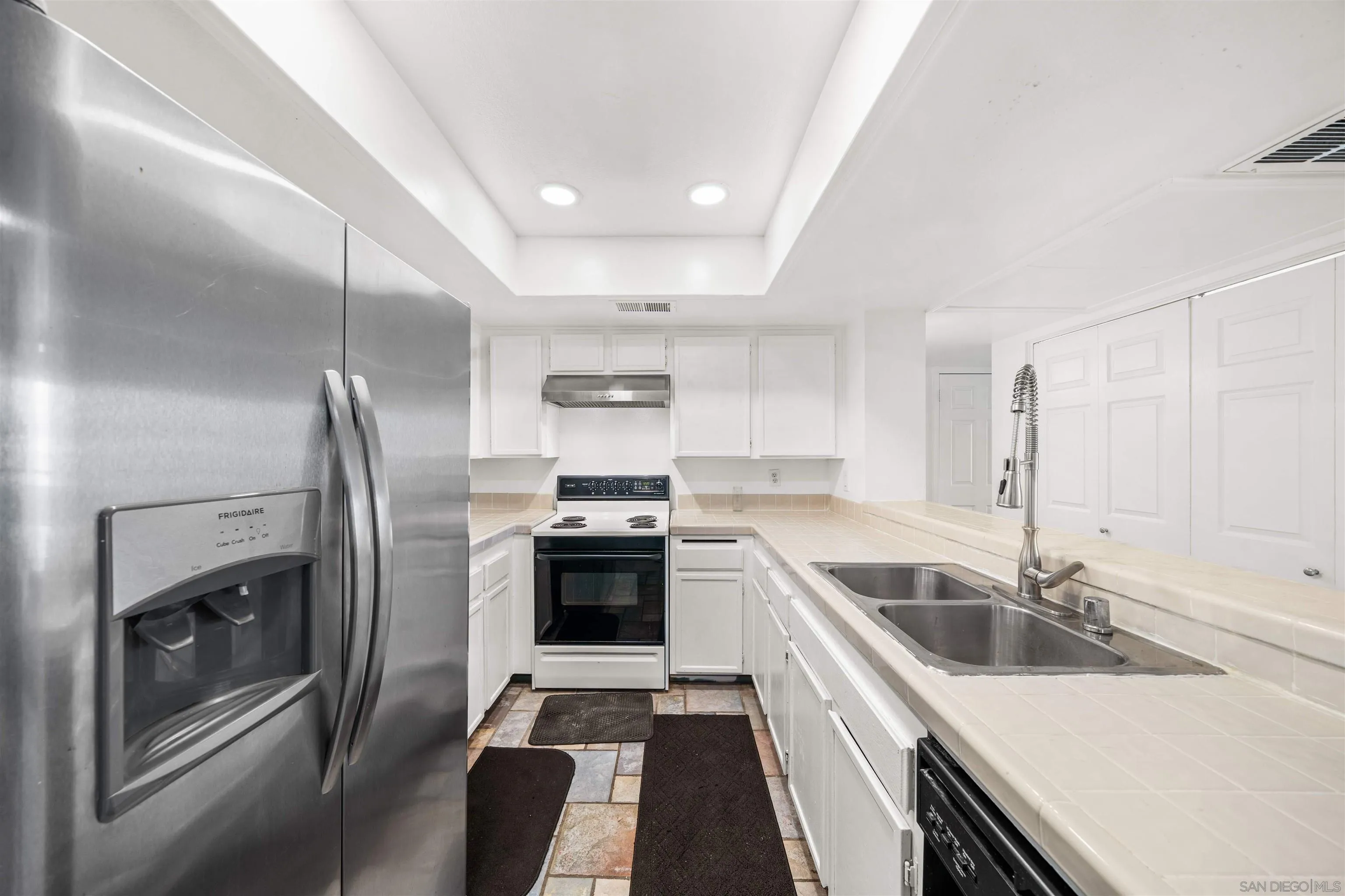 Photo #7: 250028562 Listing: Photo #7