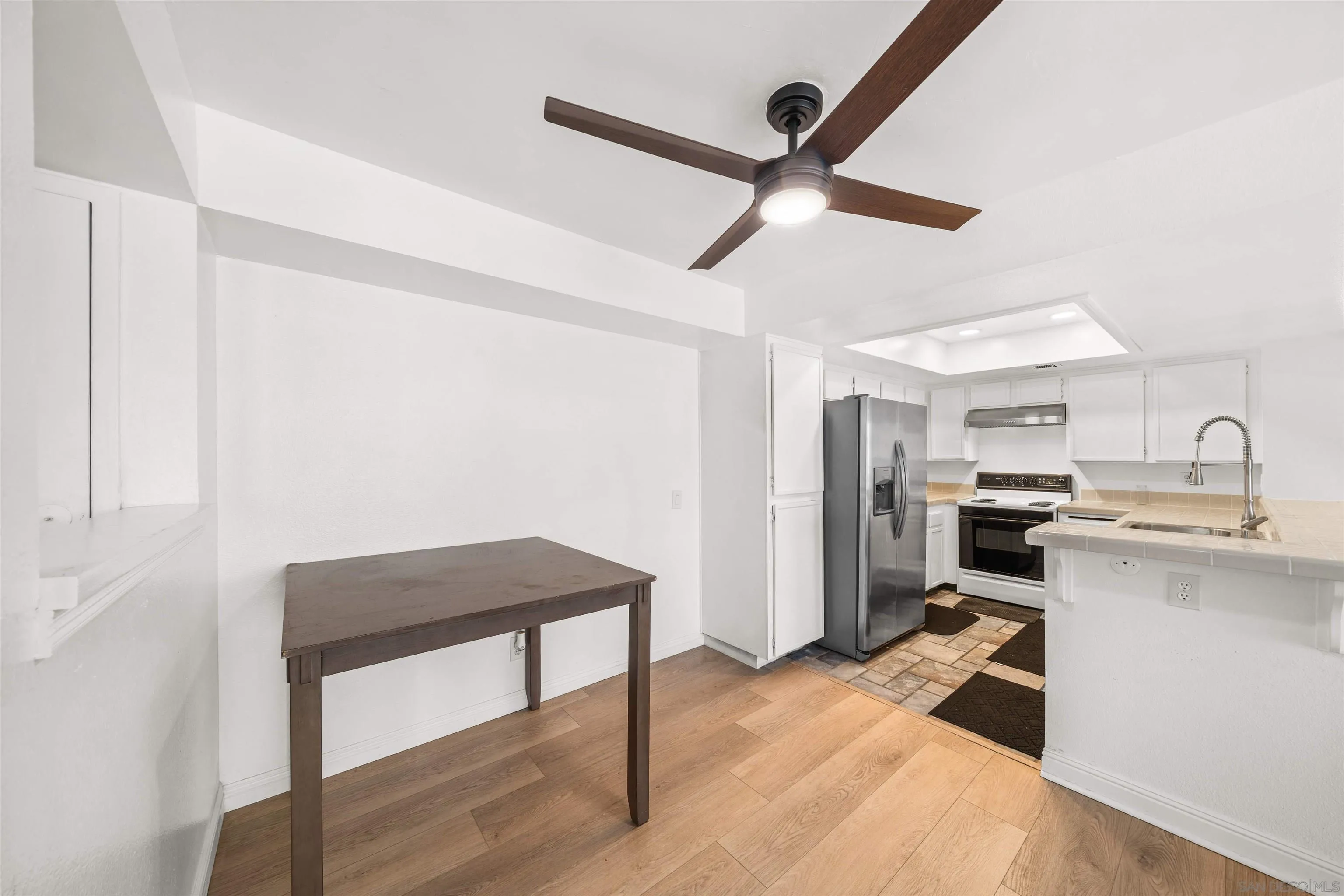 Photo #6: 250028562 Listing 