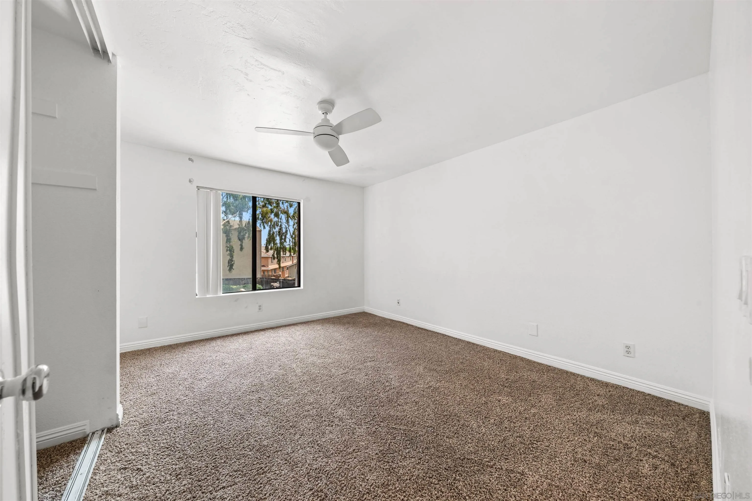 Photo #21: 250028562 Listing: Photo #21