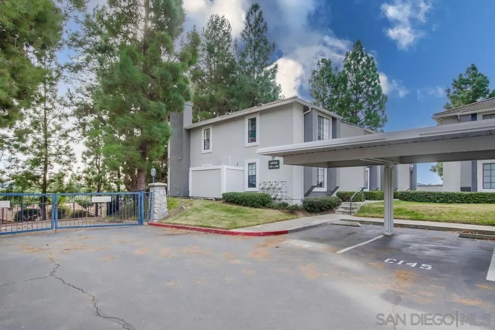 https://cdn.realtyfeed.com/cdn/127/250028566/2f29828f5f4996dd88b639d02992083d.webp