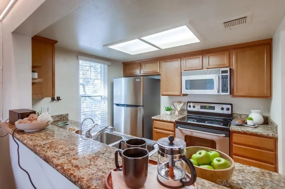 https://cdn.realtyfeed.com/cdn/127/250028566/dd80ce60587cc5abbe5c1572c53a29a0.webp