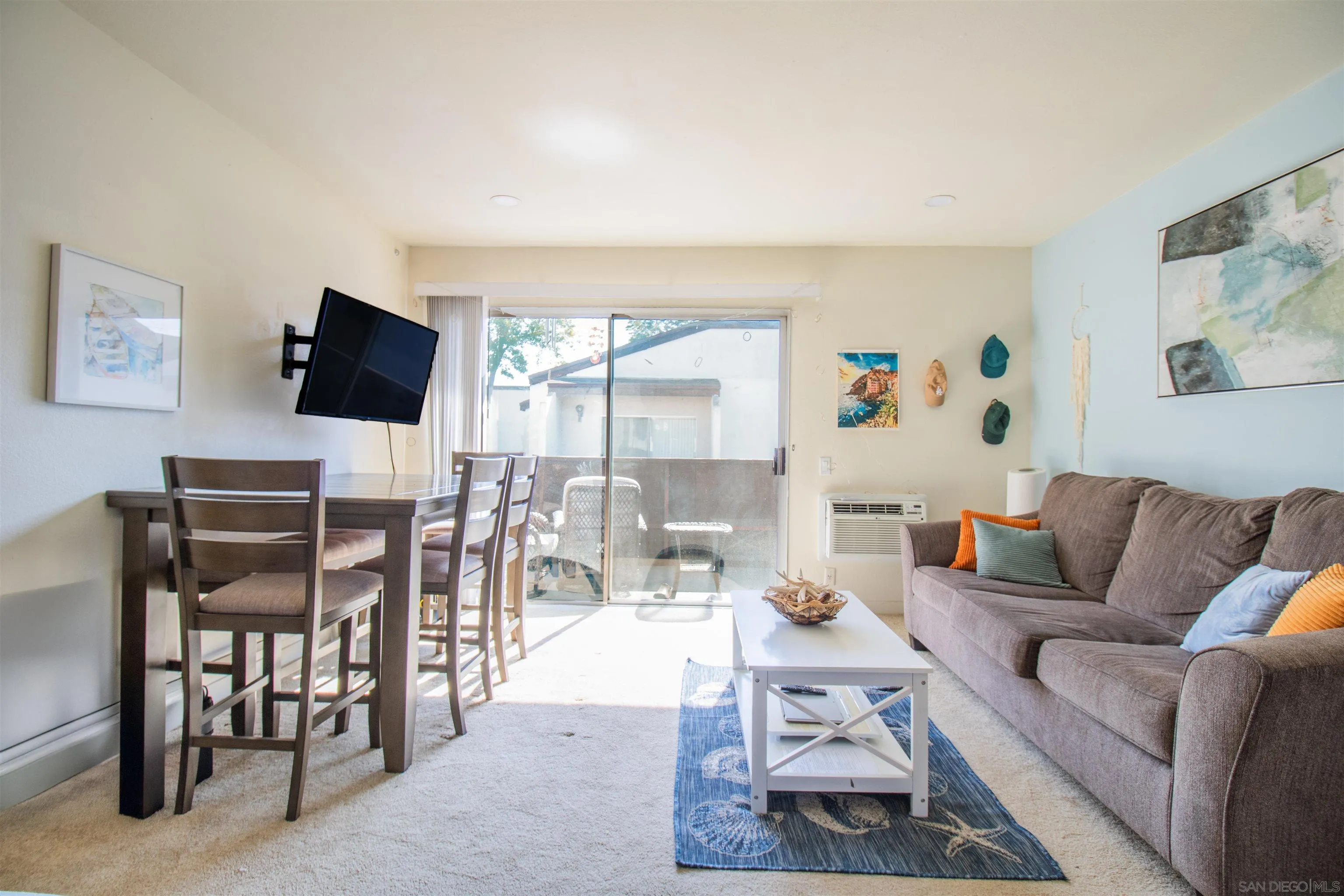 Photo #8: 250028648 Listing: Photo #8